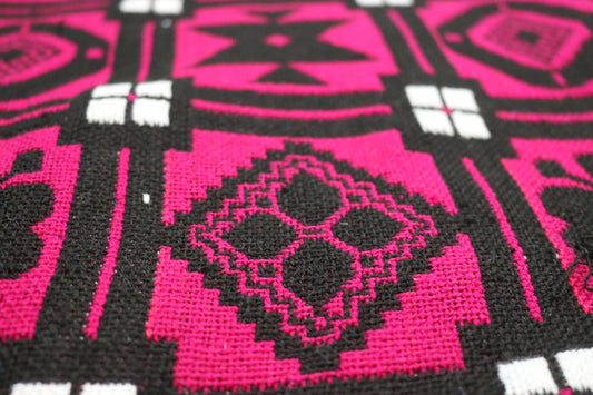 Magenta handwoven khes with geometric black and white motifs – Bistaray