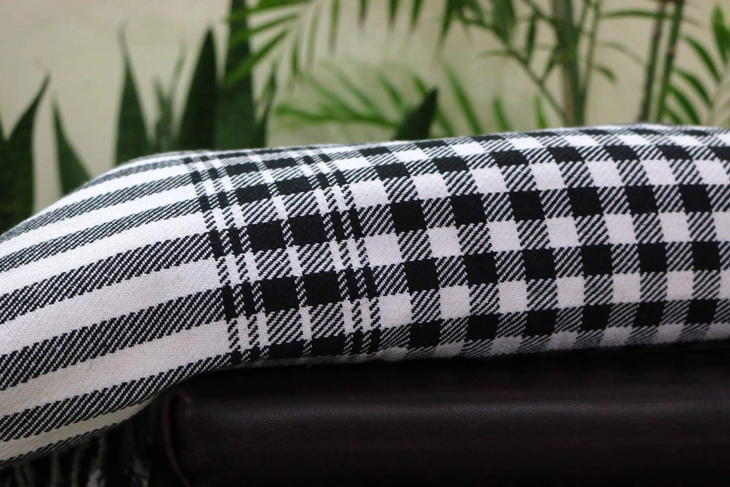 Black & White Check Cotton Khes