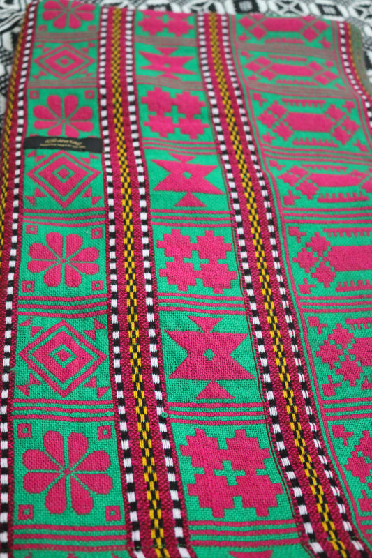 Green & Pink Woollen Khes