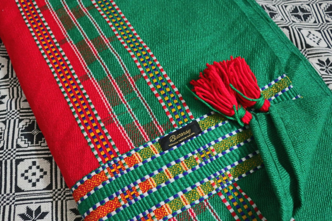 Red & Green Woollen Khes