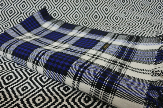Blue & White Tartan Plaid Woollen Khes