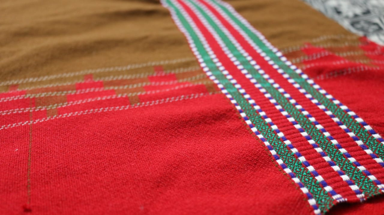 Brown & Red Woollen Khes
