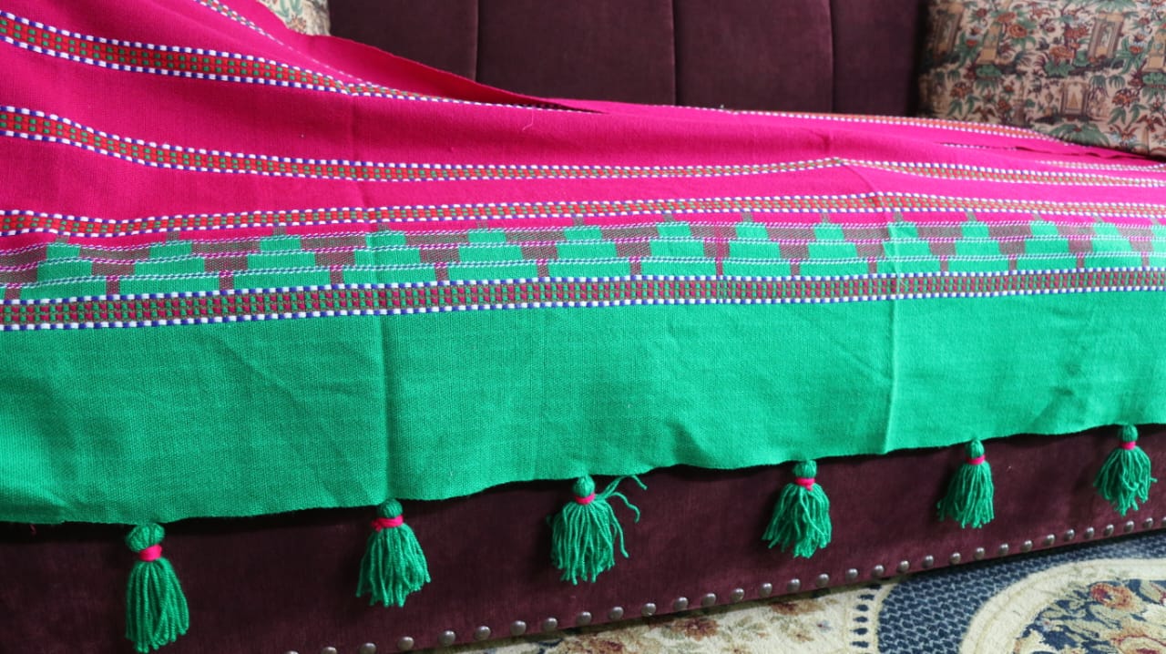 Sofa throws and covers
