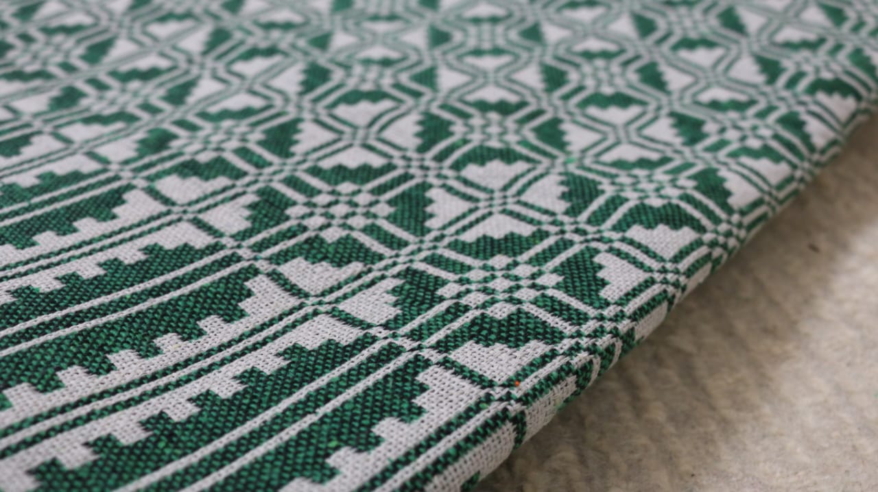 Green & White Majnu Khes