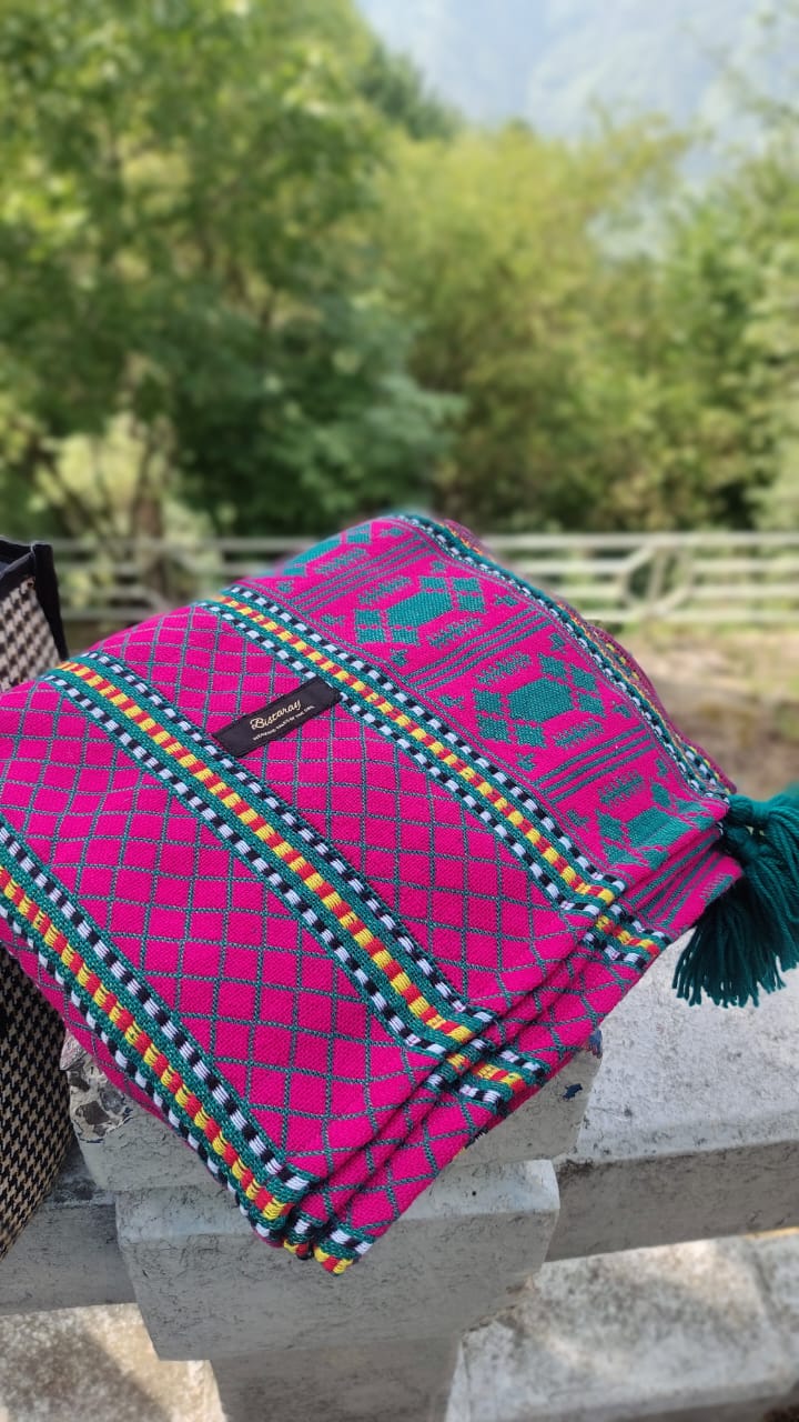 Pink & Teal lightweight Woollen Khes