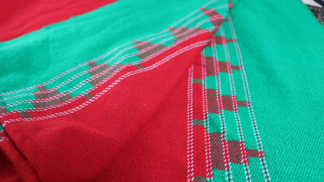 Red & Green Woollen Khes (Duhar)