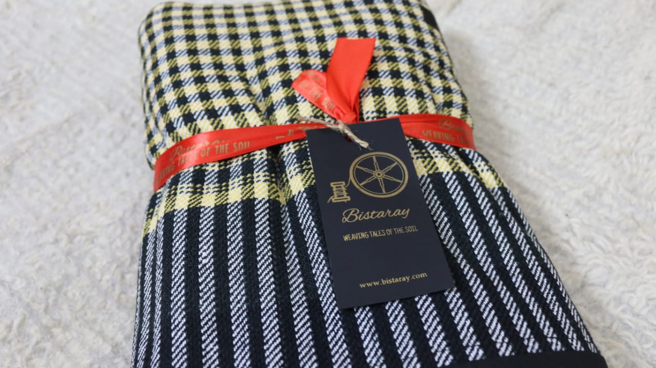 Yellow Check Woollen Khes