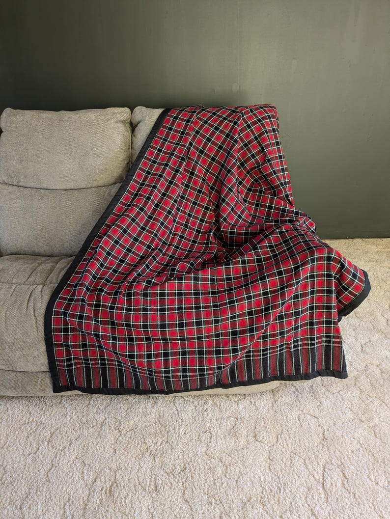 Red & Black Check Woollen Khes