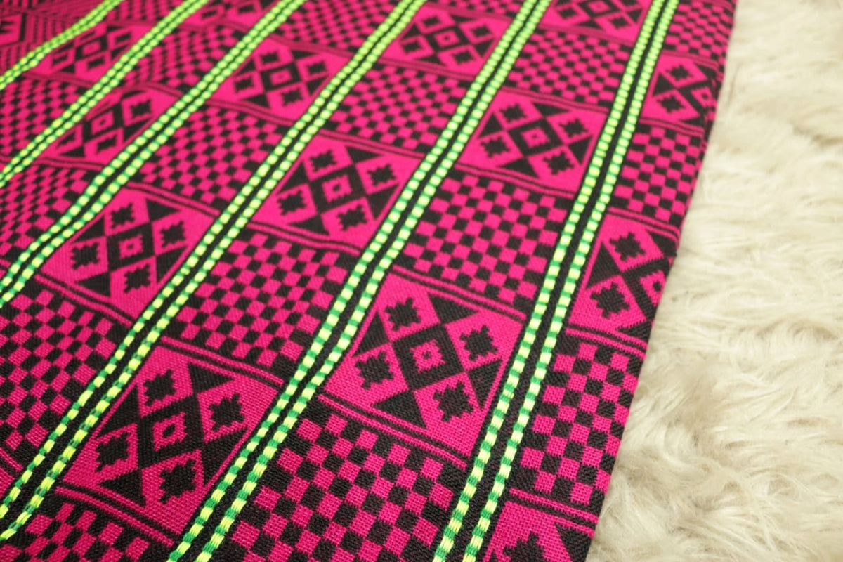 Fuchsia & Black Lightweight Woollen Throw