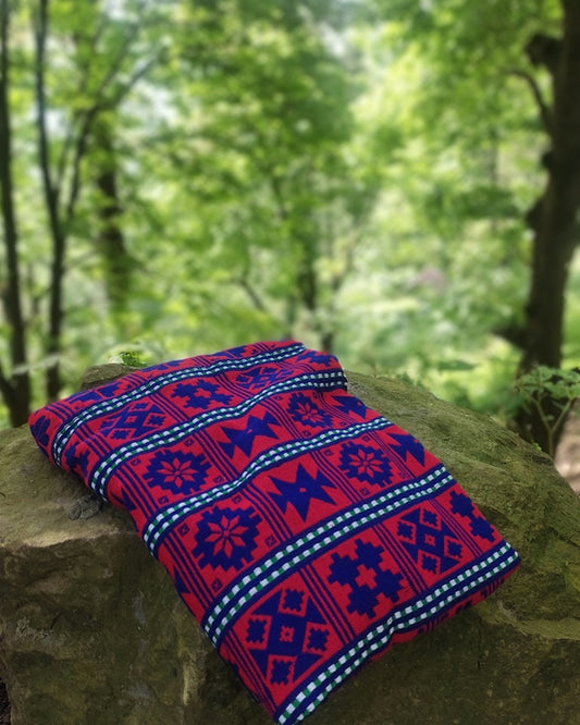 Majenta & Blue Woollen Khes