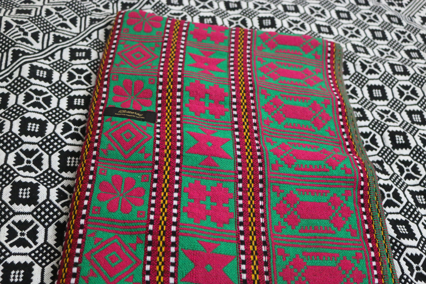 Green & Pink Woollen Khes