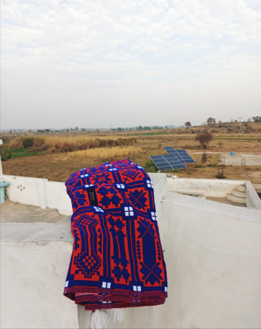 Majenta & Blue Woollen Khes