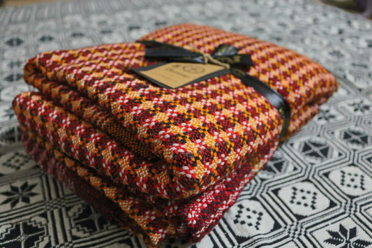 Pink & Orange Woollen Khes