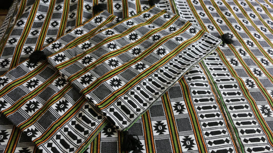 Black & White - Double bed size Khes with two pillow covers