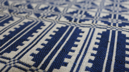 Blue & White Cotton Majnu Khes
