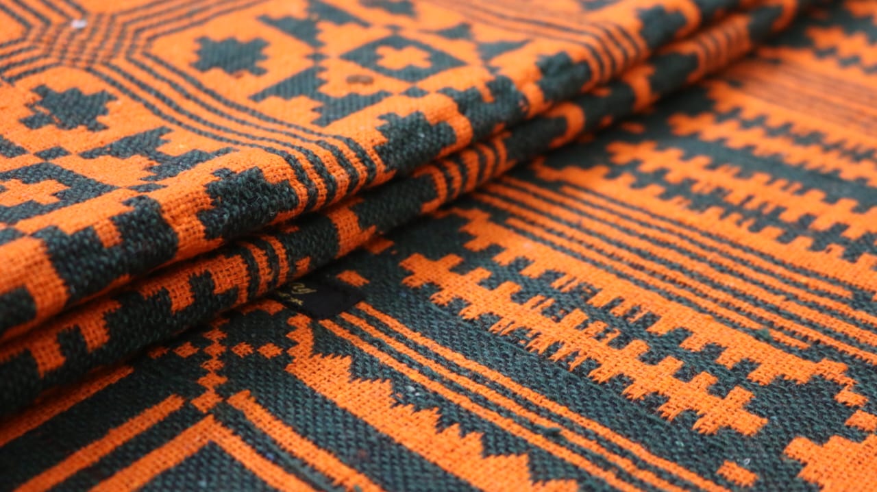 Tangerine & Green Majnu Khes