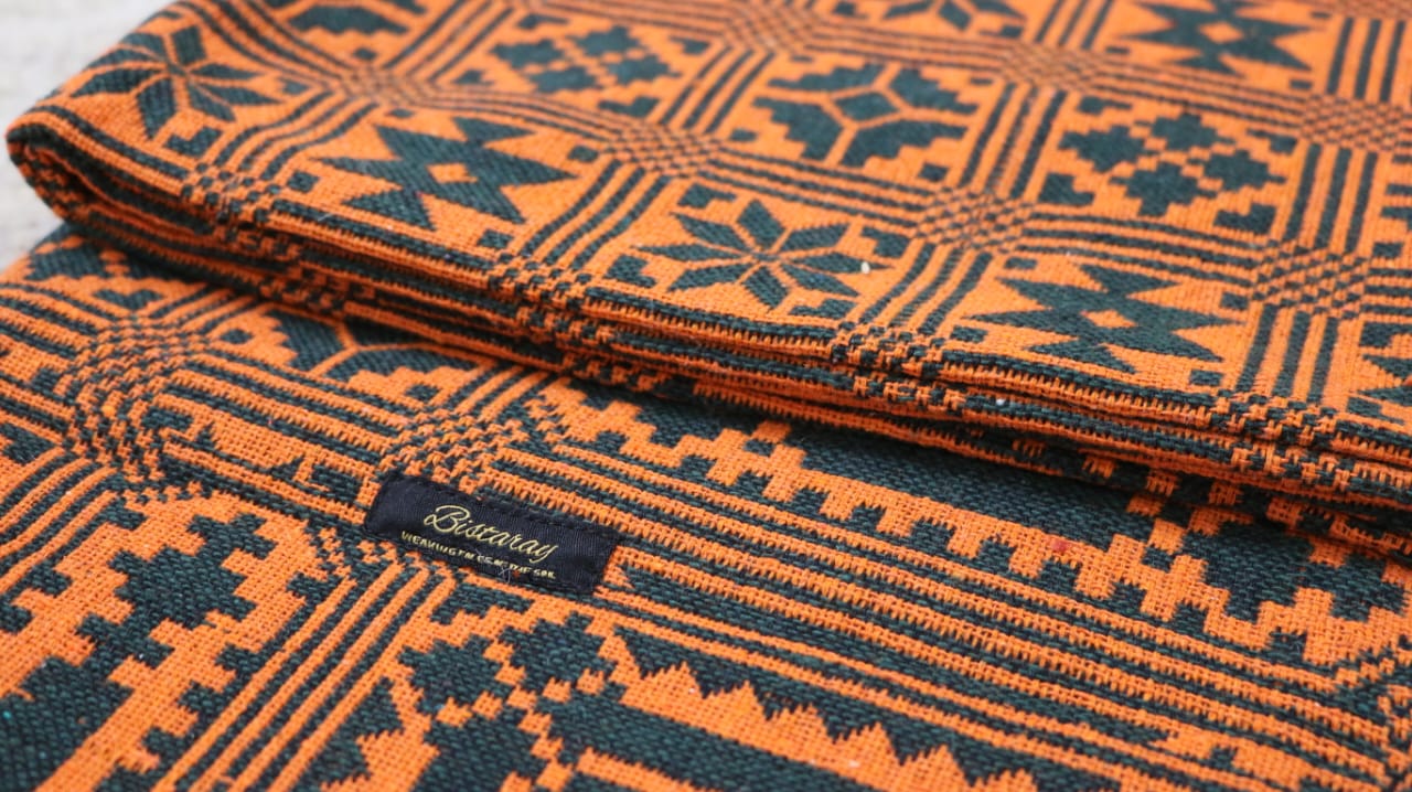 Tangerine & Green Majnu Khes