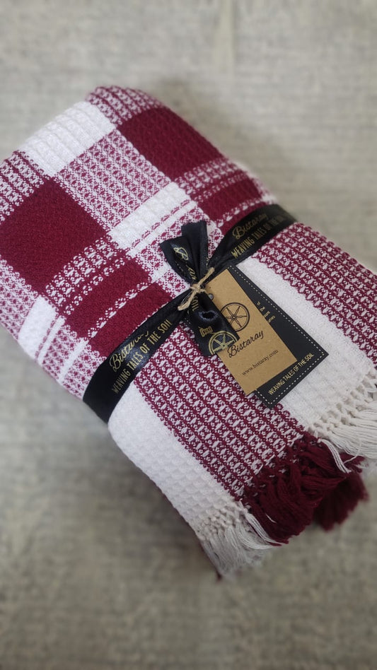Maroon & White Woollen Khes
